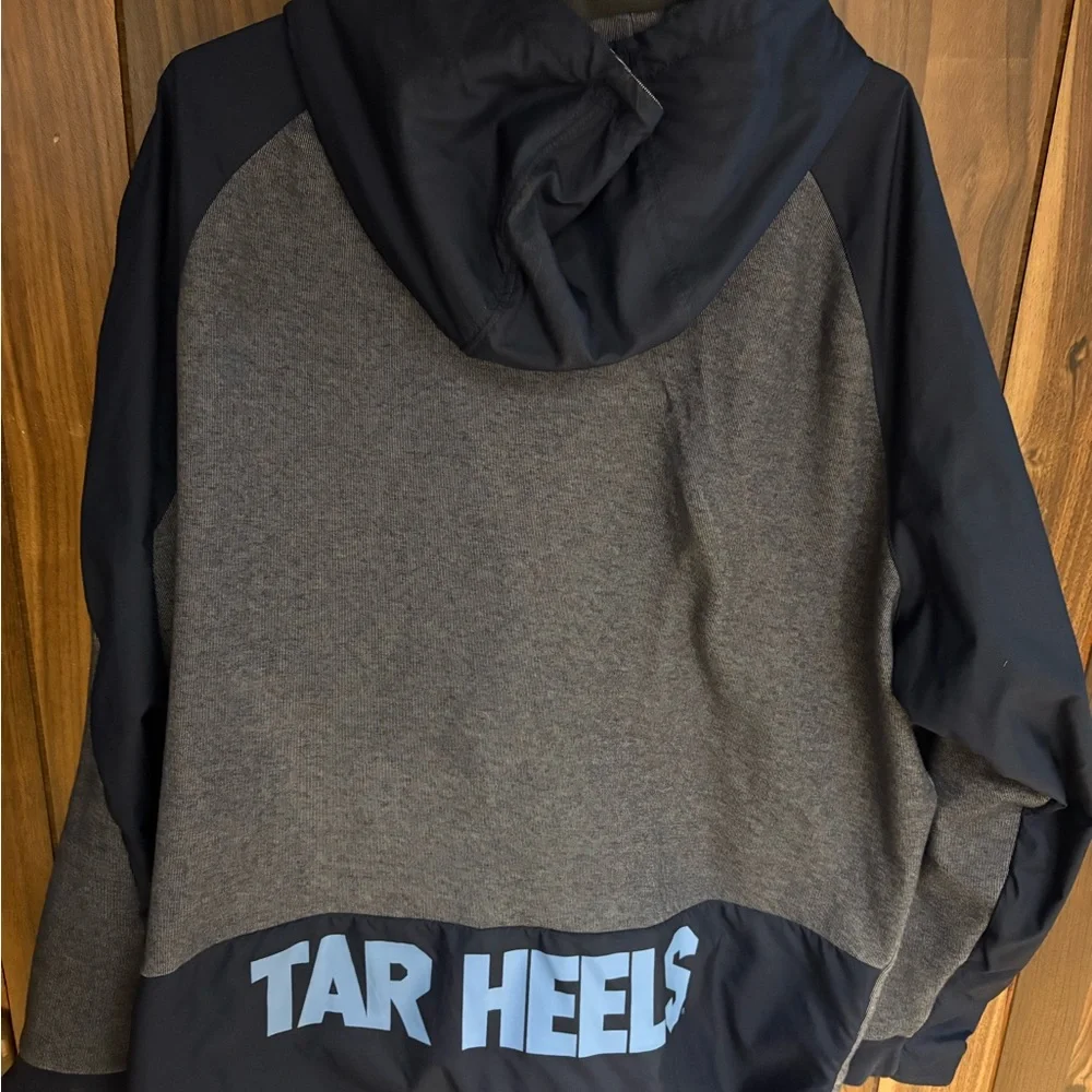 Authentic Used Nike UNC Tar Heels Jacket size 2XL - Picture 4 of 4